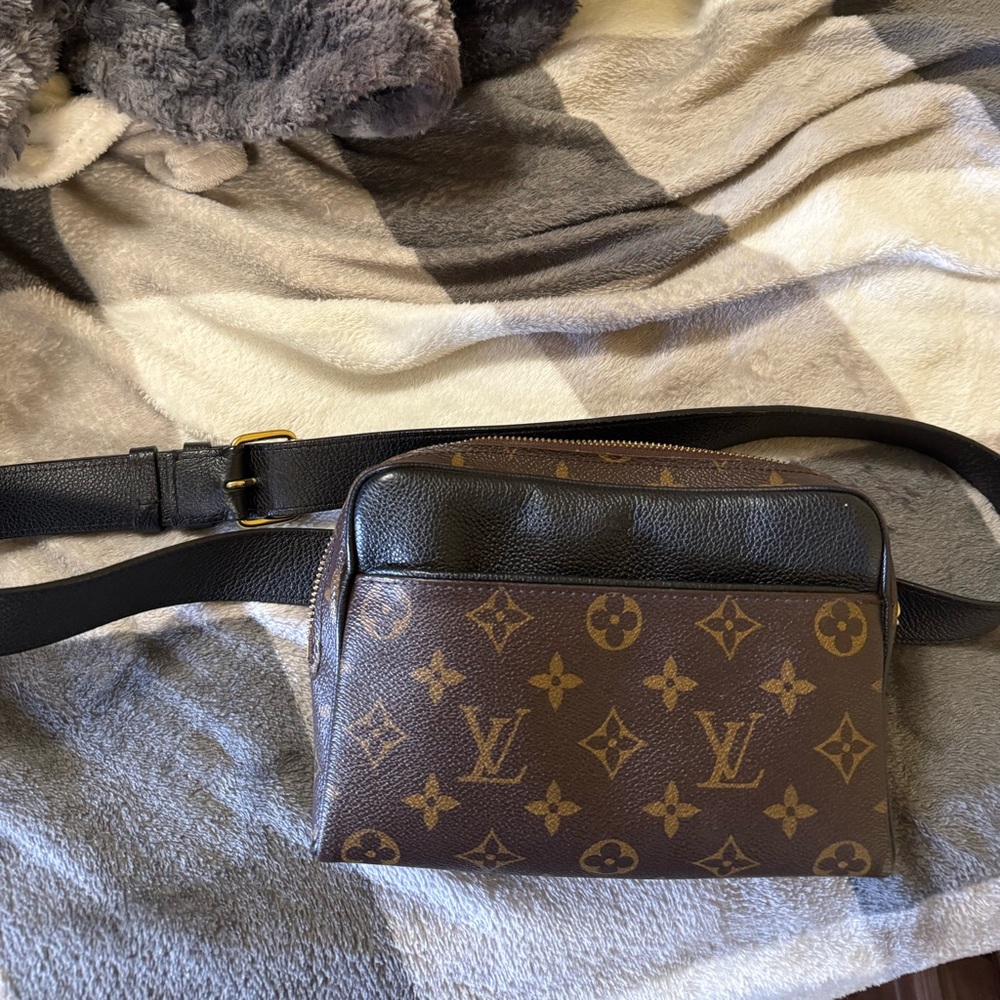 Louis Vuitton Brown Monogram Belt Bag with Black Trim